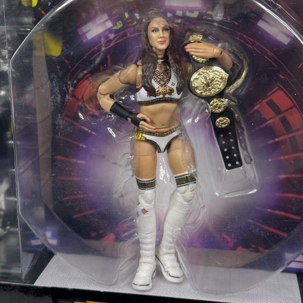 AEW Unrivaled Supreme Collection Dr. Britt Baker Figure All‎ Elite Wrestling WWE - Picture 2 of 11